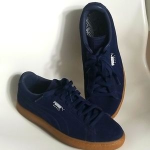 Dark Blue Puma Suede Sneakers